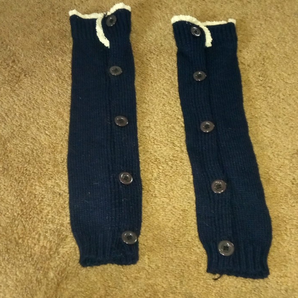 Leg warmers/boot accent